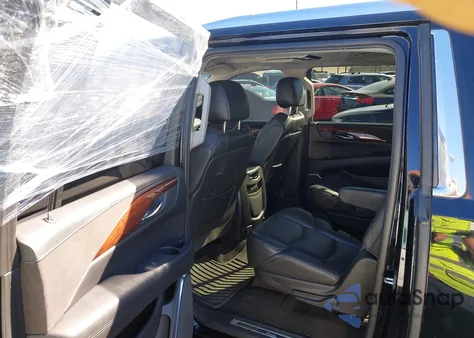 2016 Cadillac Escalade Esv Premium Collection z USA, uszkodzony, nr VIN 1GYS4JKJXGR121336